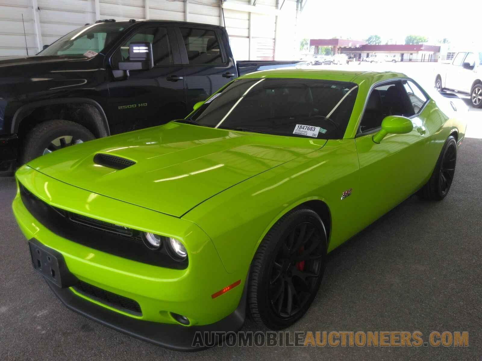 2C3CDZDJ2FH788359 Dodge Challenger 2015