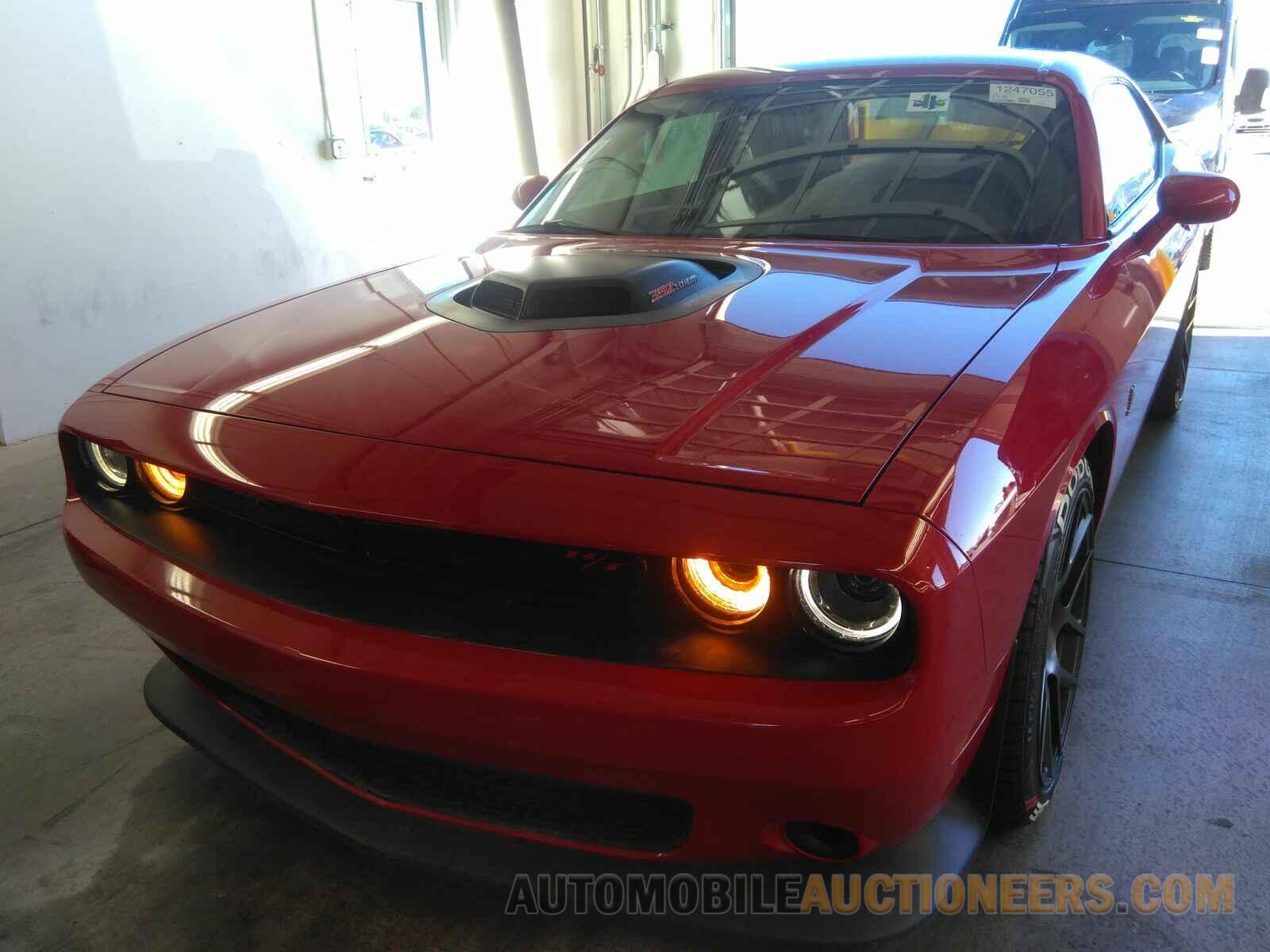 2C3CDZFJ4GH337738 Dodge Challenger 2016