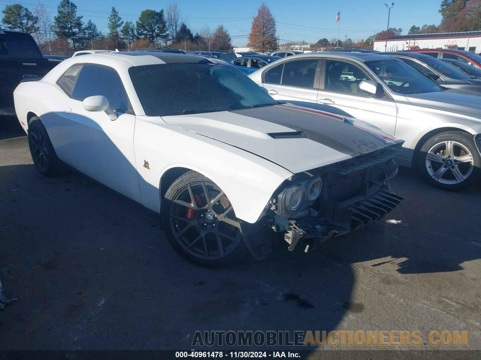 2C3CDZFJ4GH337920 DODGE CHALLENGER 2016