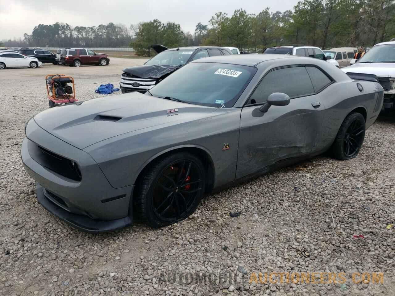 2C3CDZFJ4JH127969 DODGE CHALLENGER 2018