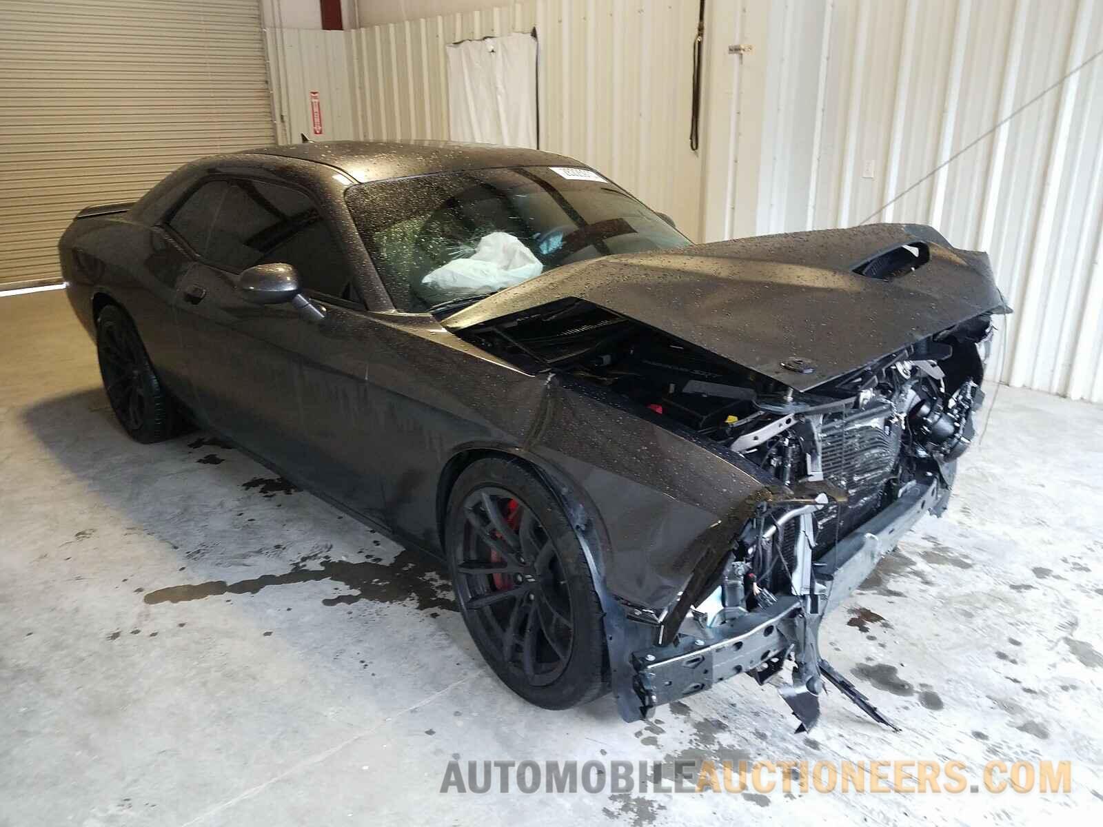 2C3CDZFJ5JH171589 DODGE CHALLENGER 2018