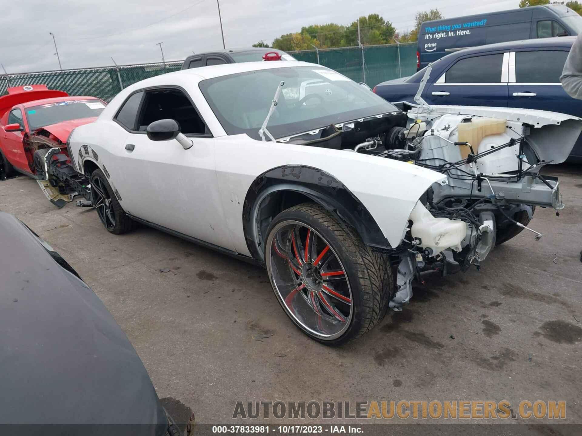 2C3CDZFJ7JH112138 DODGE CHALLENGER 2018