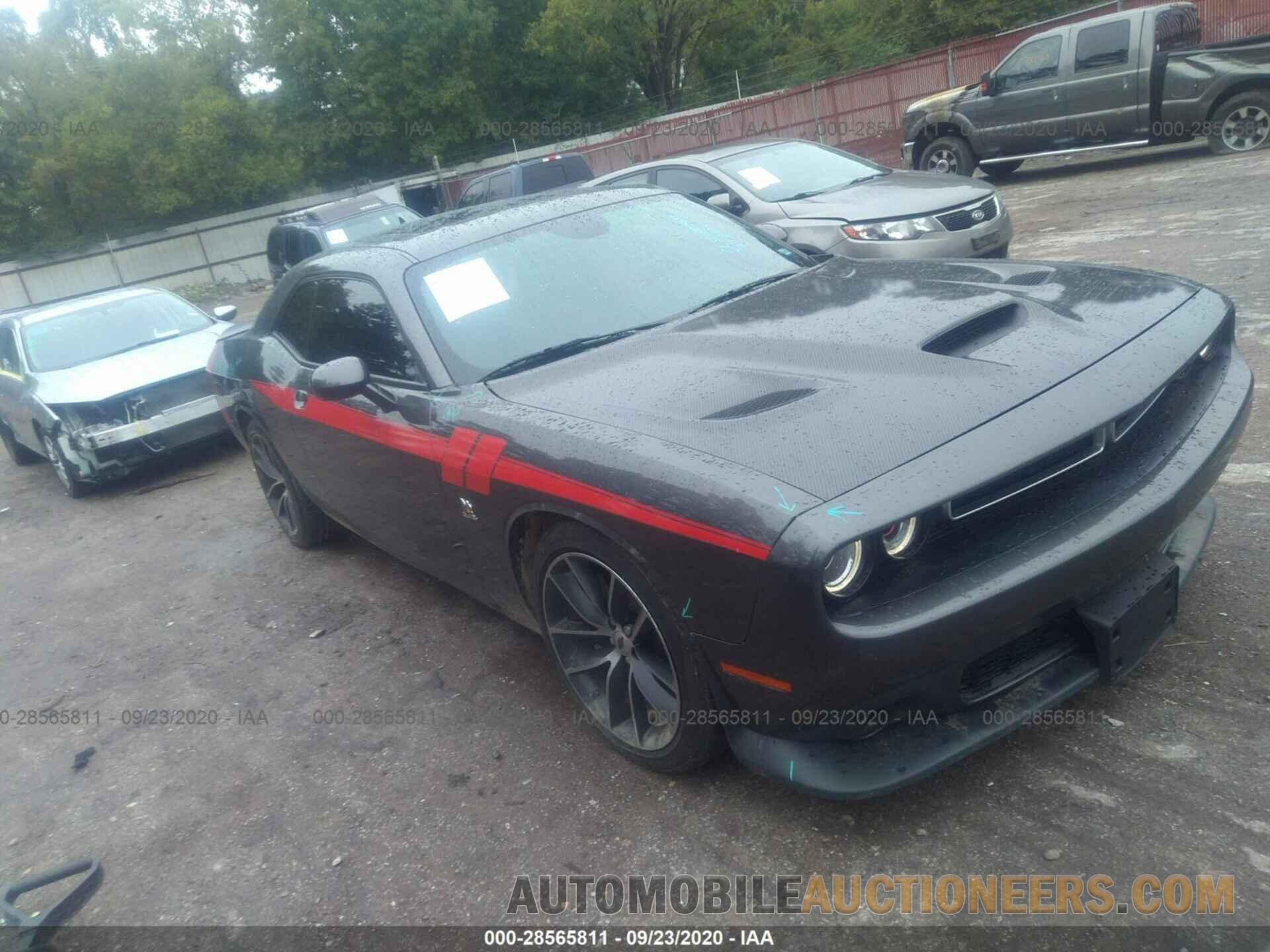 2C3CDZFJ8JH215178 DODGE CHALLENGER 2018