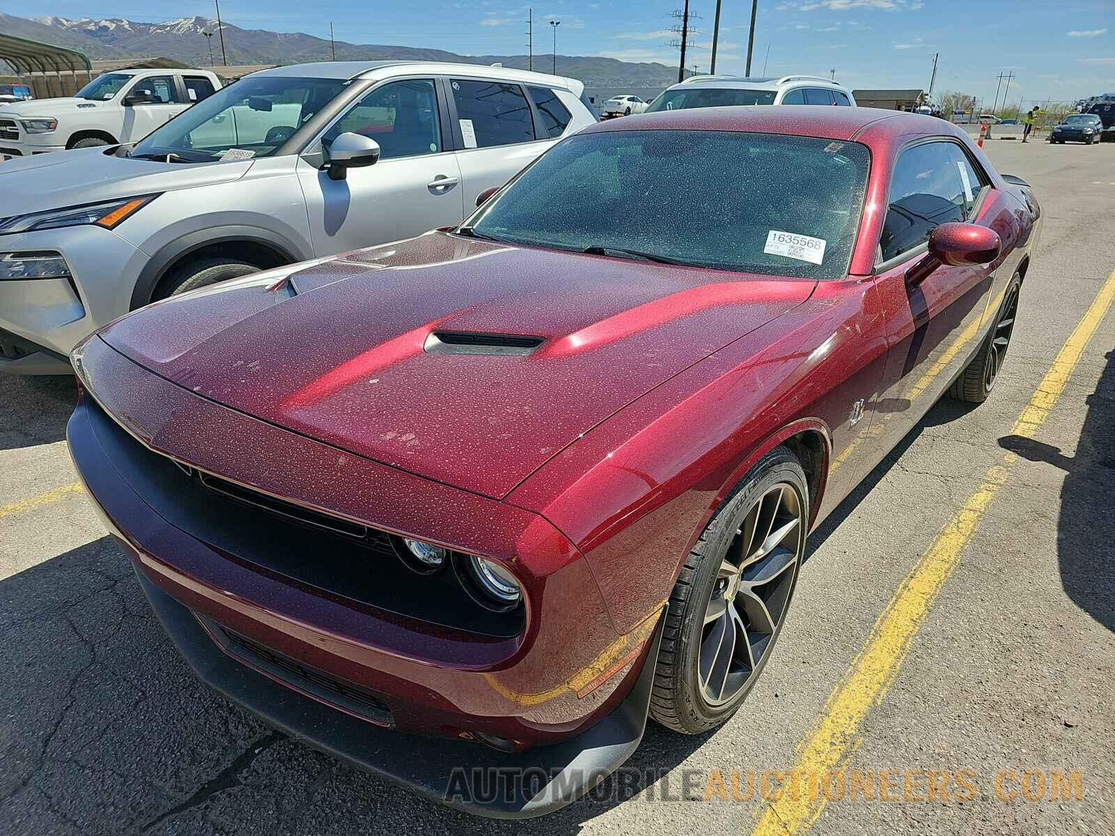 2C3CDZFJ8JH303096 Dodge Challenger 2018