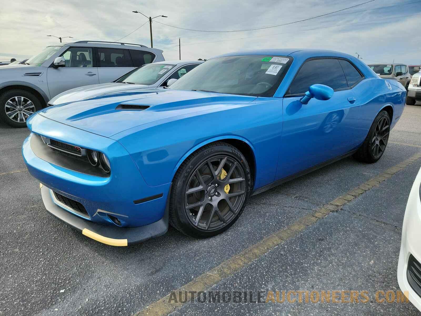 2C3CDZFJ9JH304922 Dodge Challenger 2018