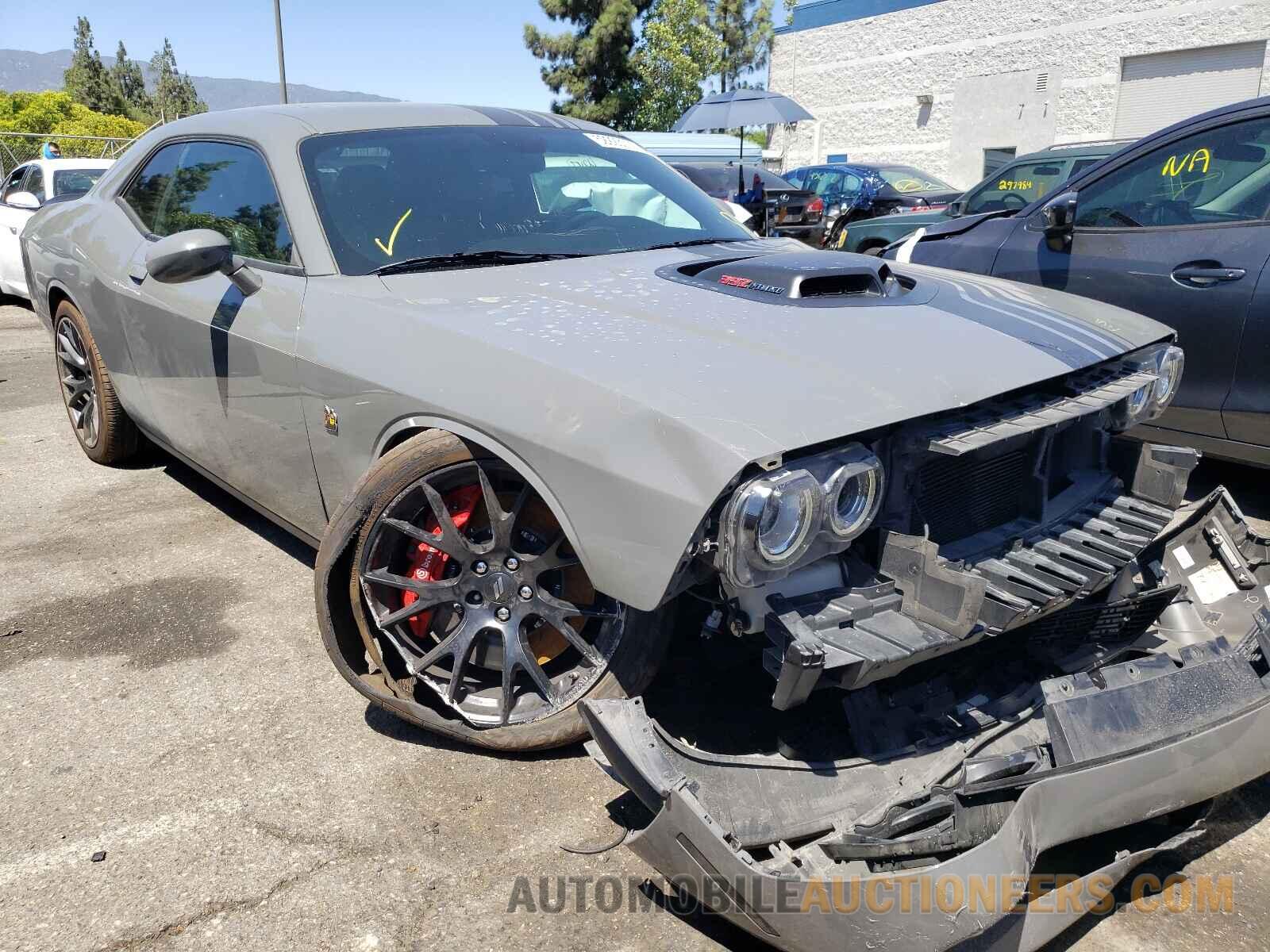 2C3CDZFJ9JH339735 DODGE CHALLENGER 2018