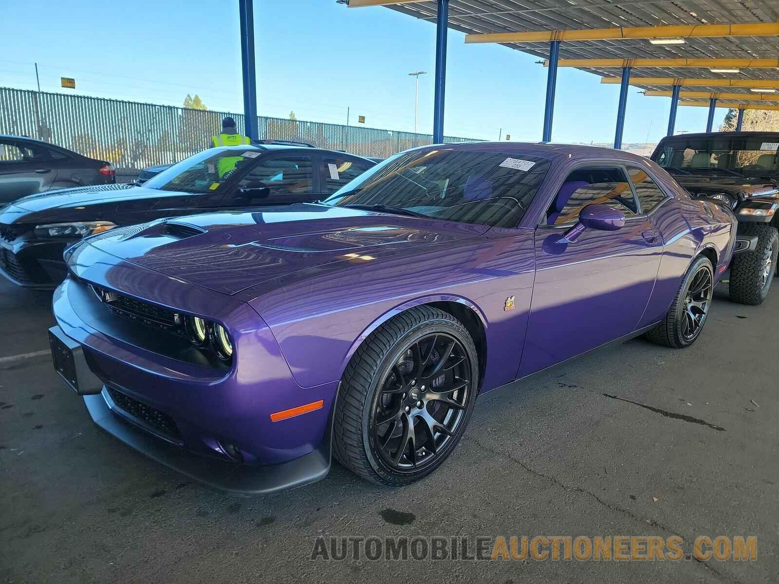 2C3CDZFJ9KH552038 Dodge Challenger 2019