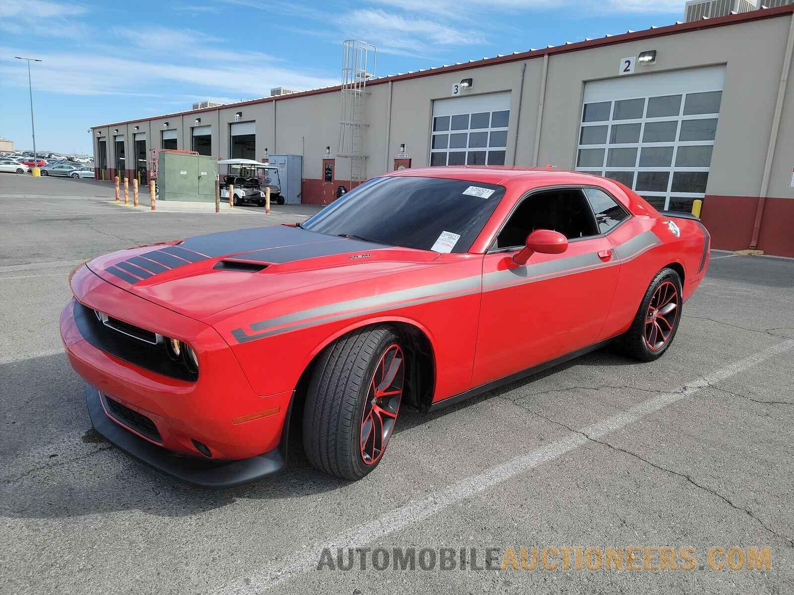 2C3CDZFJXHH567334 Dodge Challenger 2017