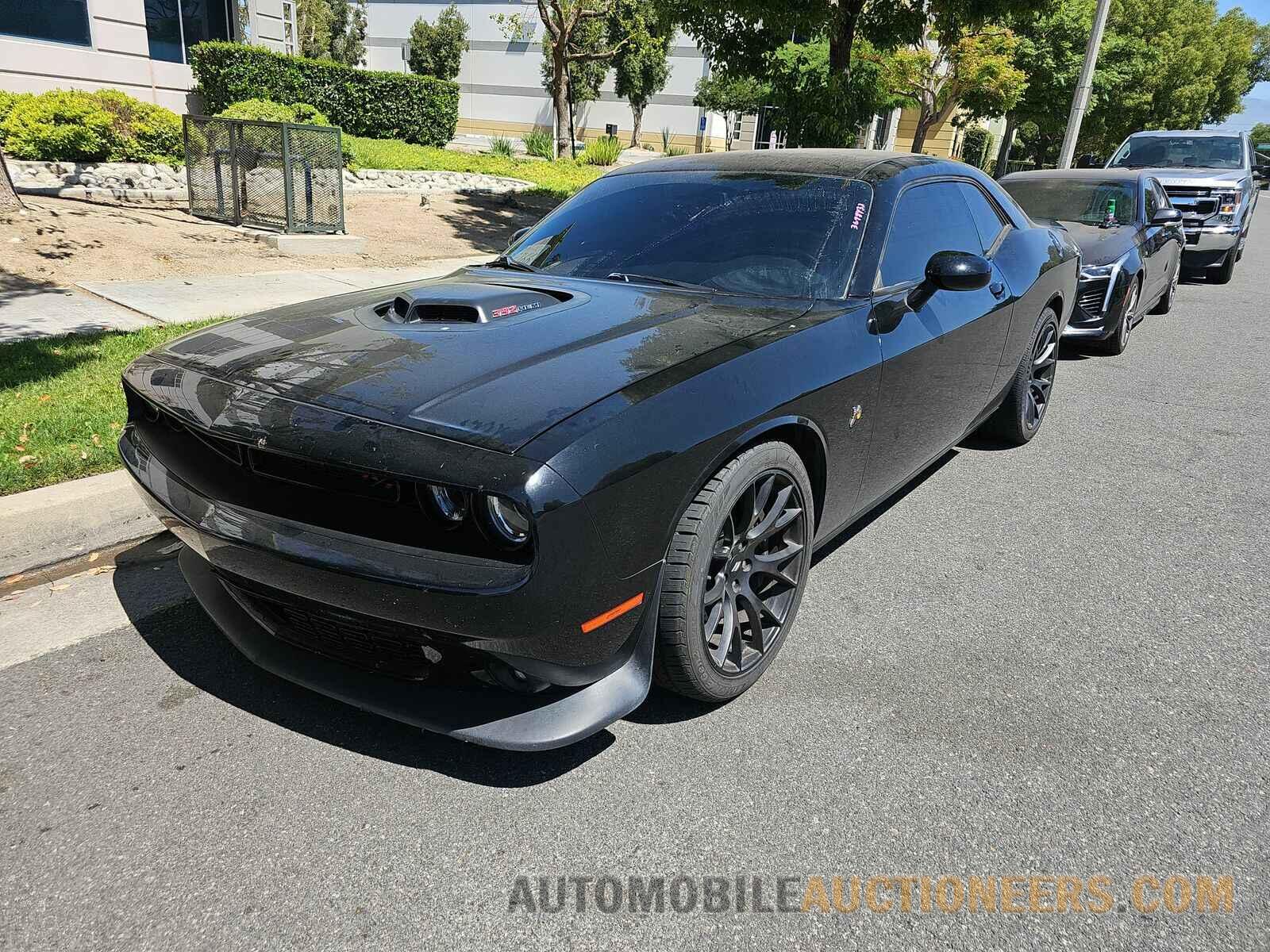 2C3CDZFJXJH219734 Dodge Challenger 2018