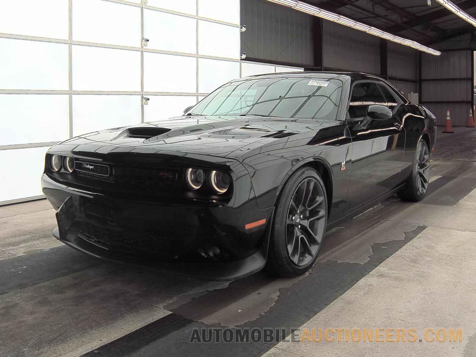 2C3CDZFJXLH143225 Dodge Challenger 2020