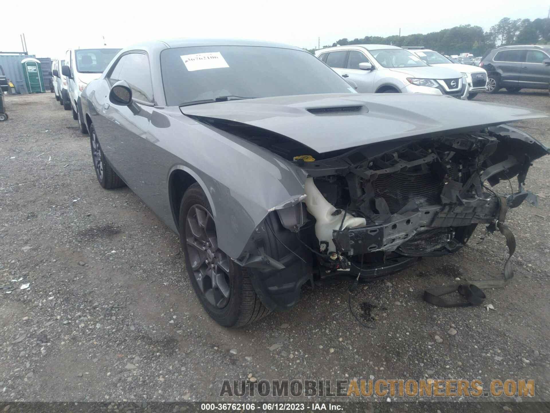 2C3CDZGG0JH252809 DODGE CHALLENGER 2018