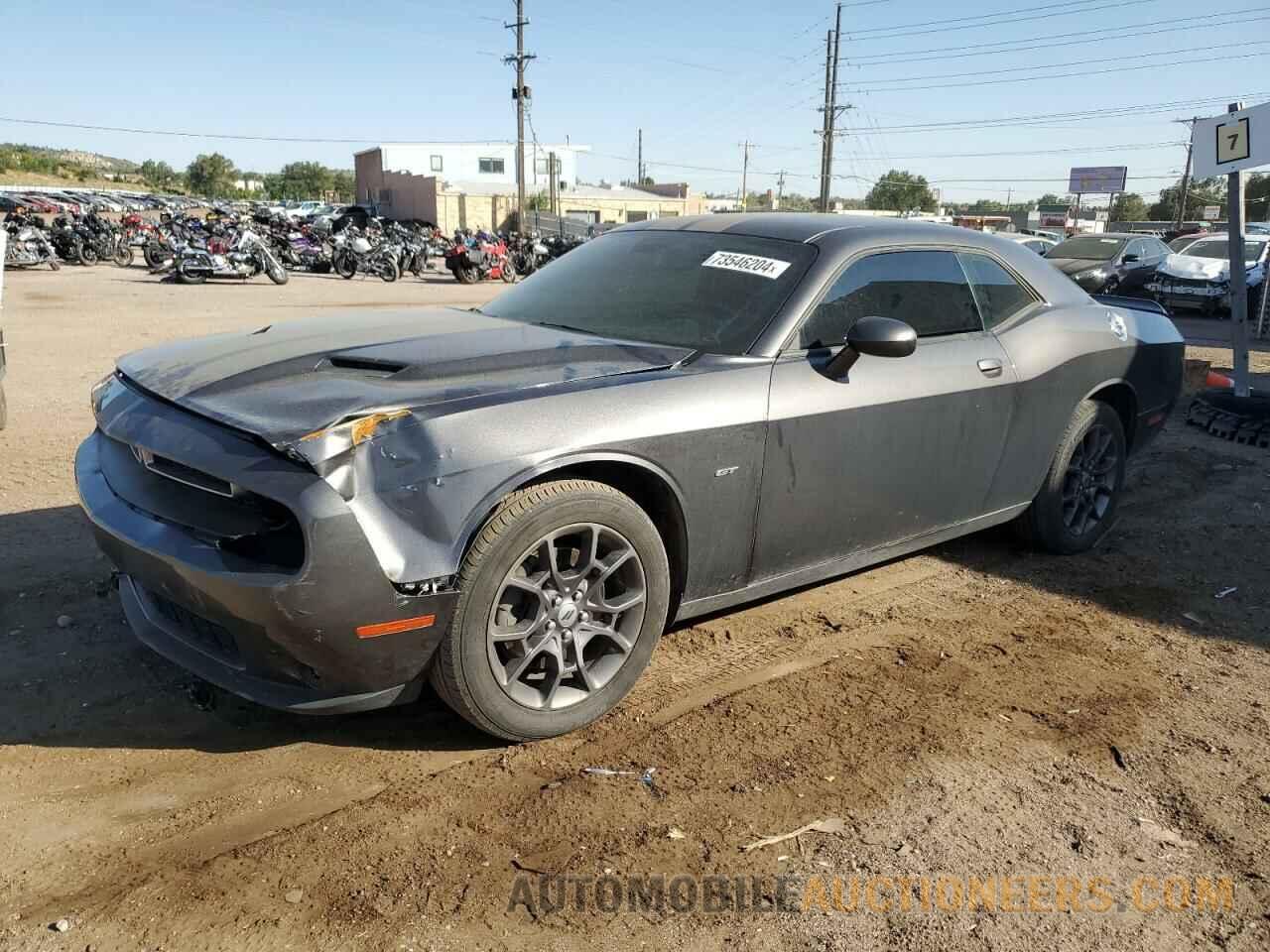 2C3CDZGG0JH256858 DODGE CHALLENGER 2018