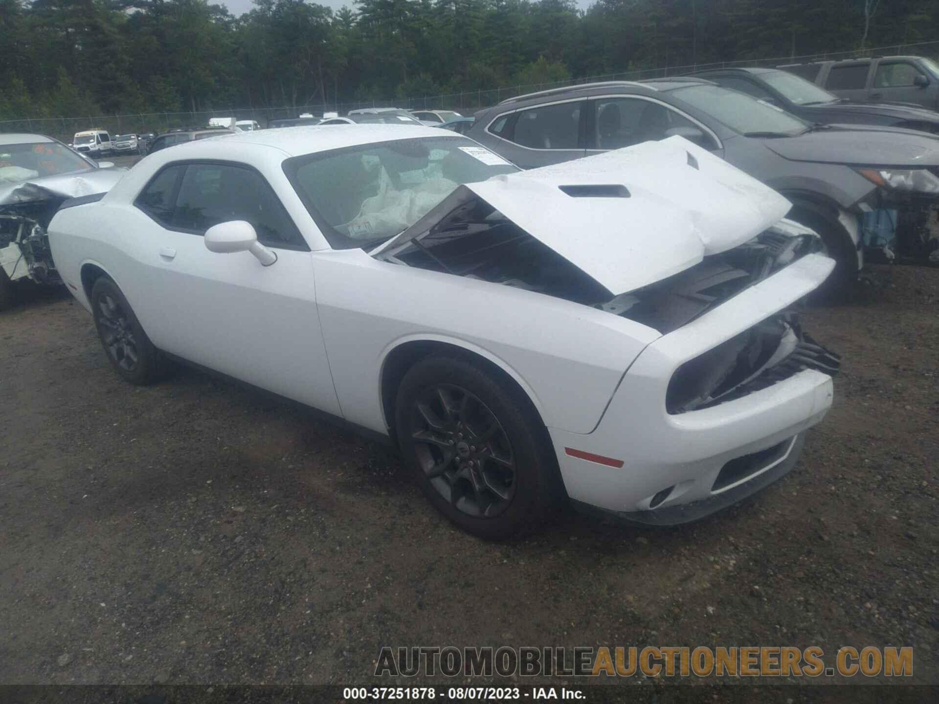 2C3CDZGG0JH322969 DODGE CHALLENGER 2018