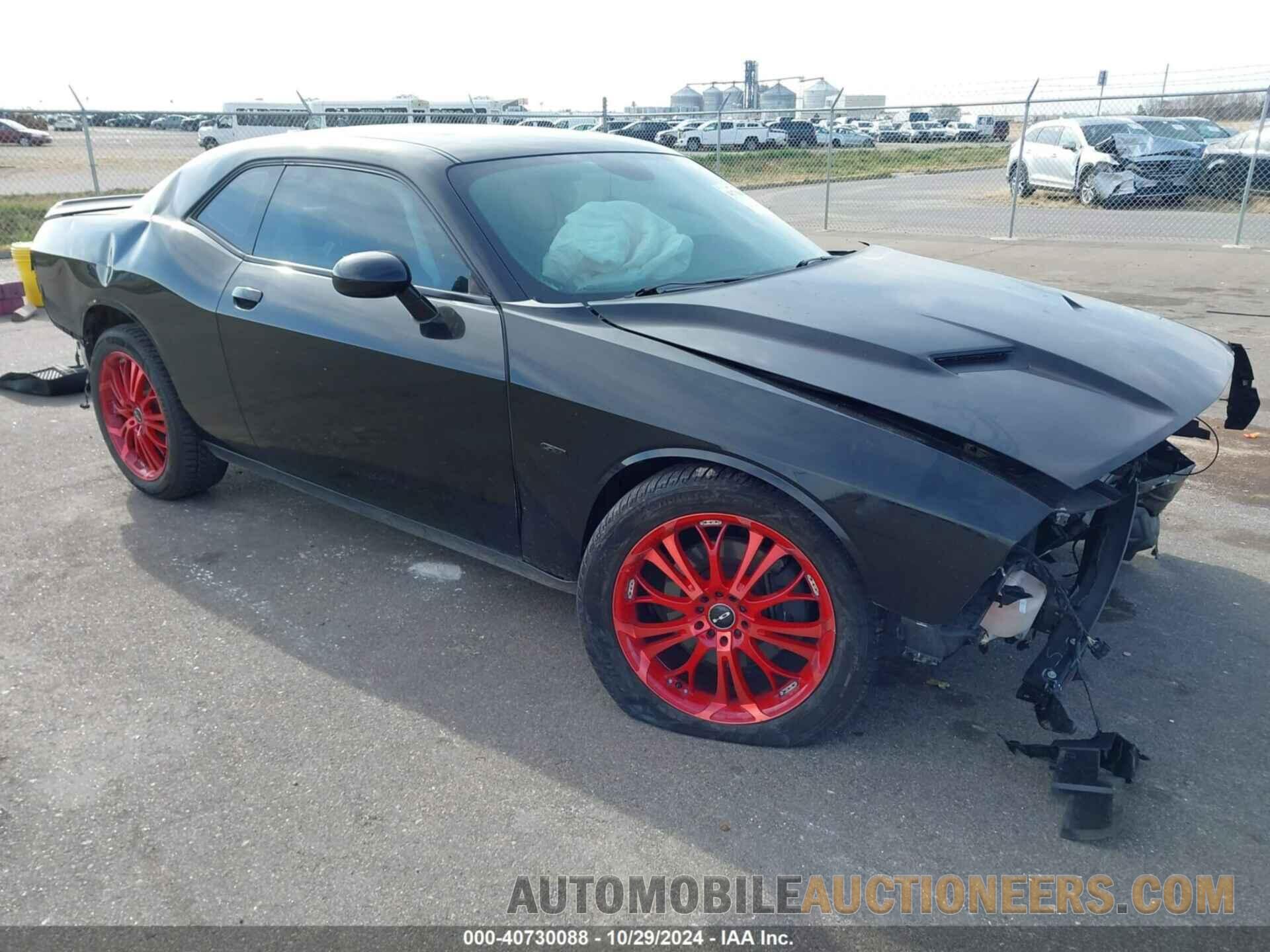 2C3CDZGGXJH215623 DODGE CHALLENGER 2018