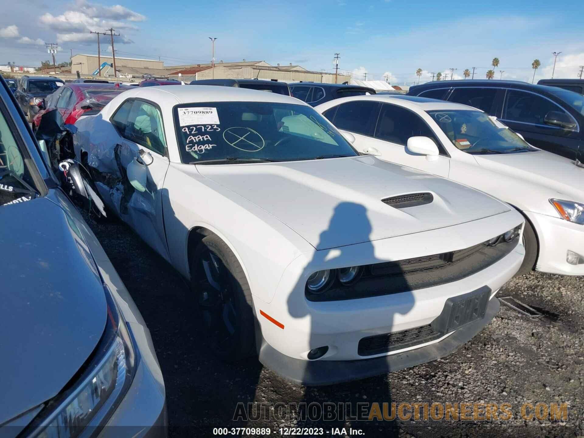 2C3CDZJG0KH690188 DODGE CHALLENGER 2019