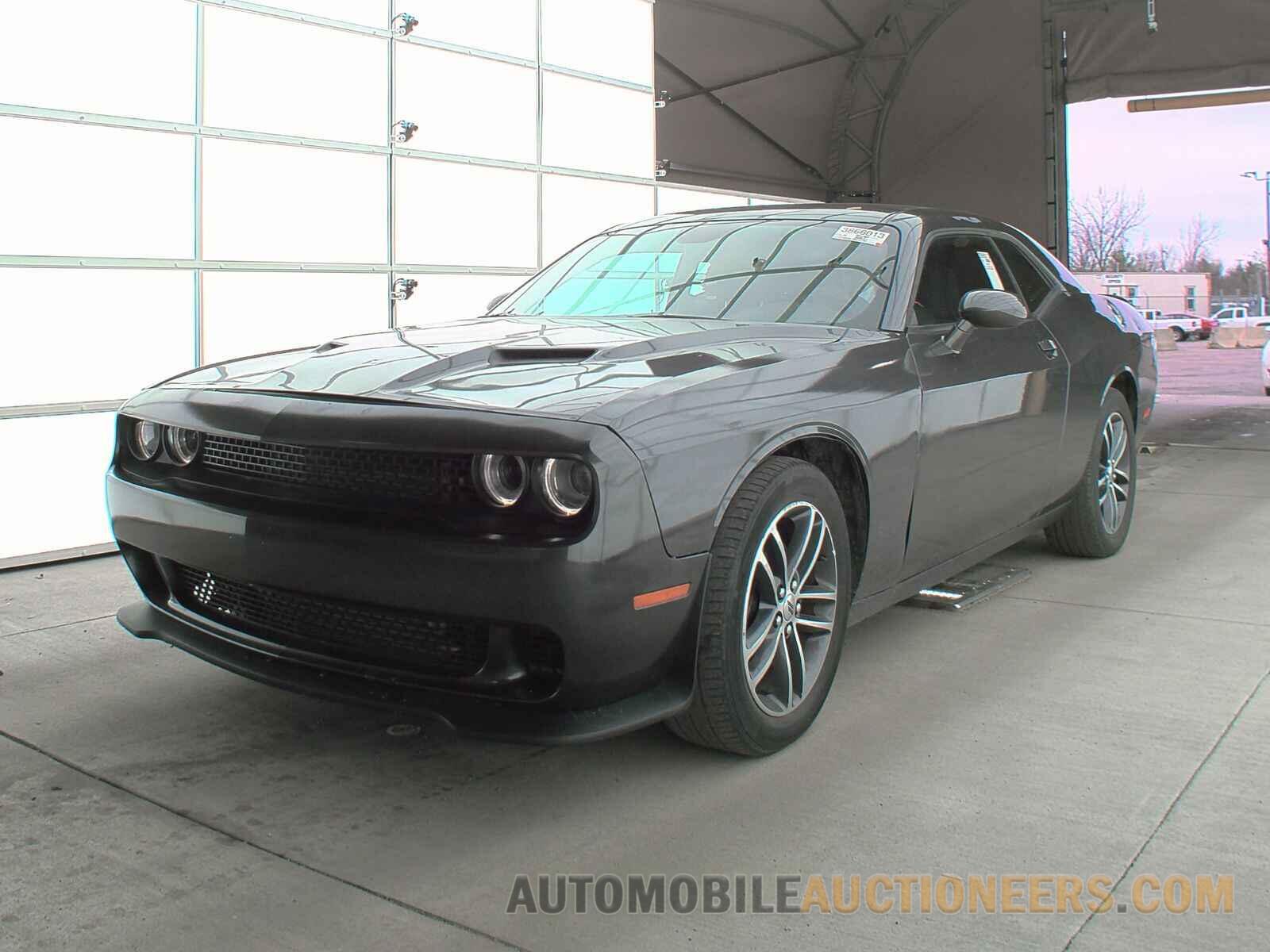 2C3CDZKG3KH759812 Dodge Challenger 2019