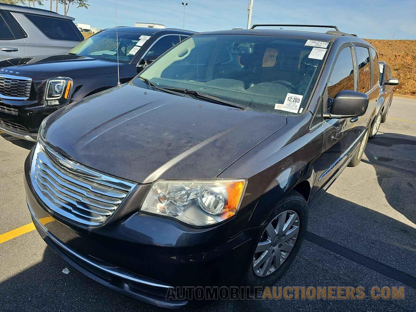 2C4RC1BG0FR538176 Chrysler Town &amp; Country 2015