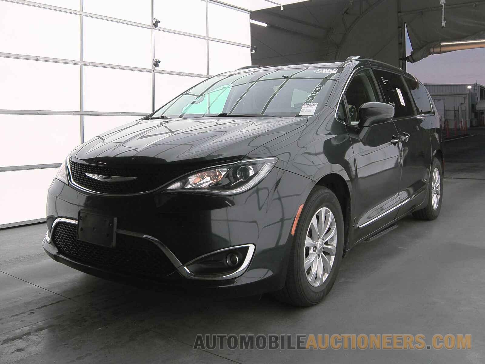 2C4RC1BG0KR705811 Chrysler Pacifica 2019