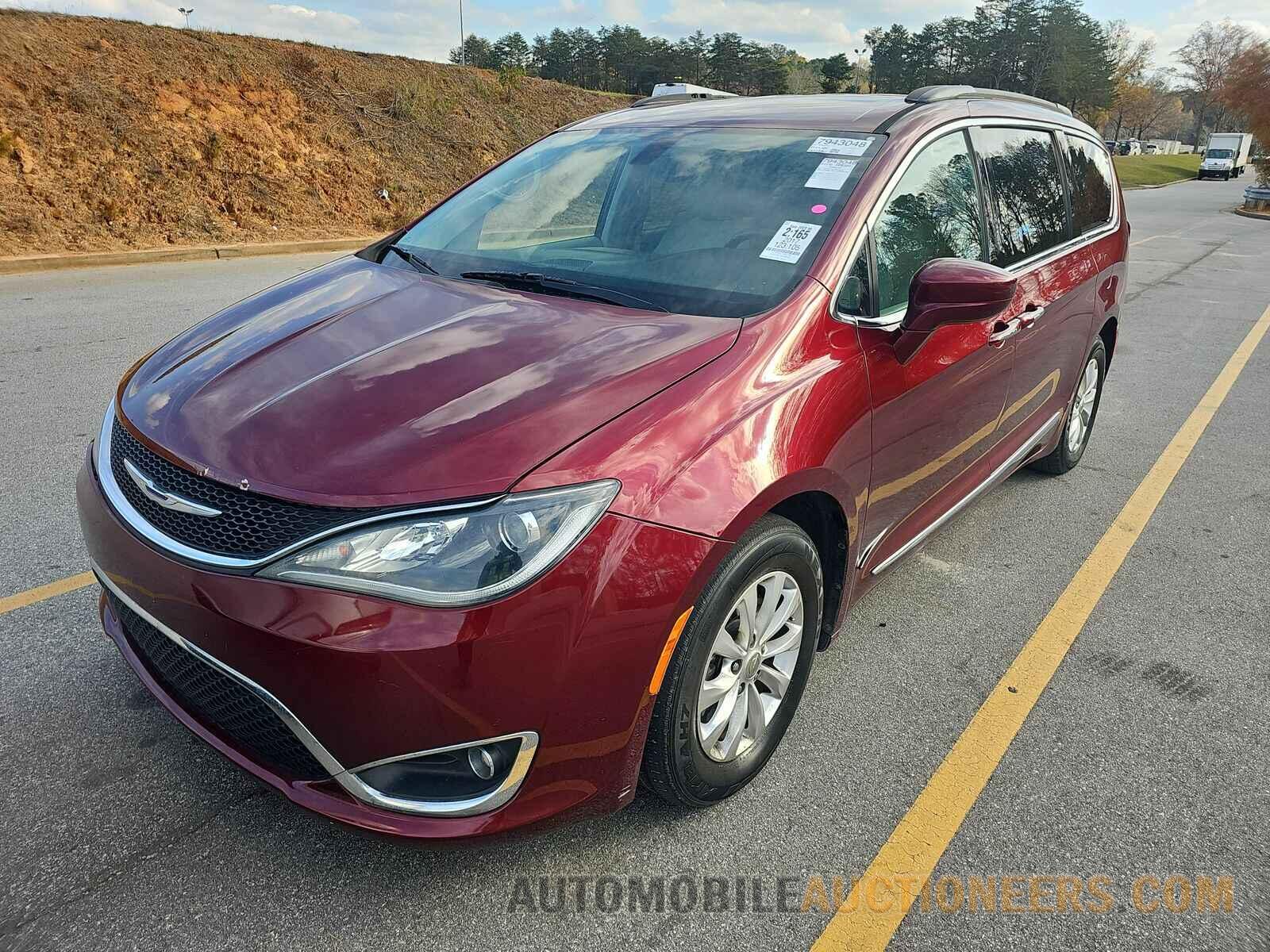 2C4RC1BG1HR583792 Chrysler Pacifica 2017