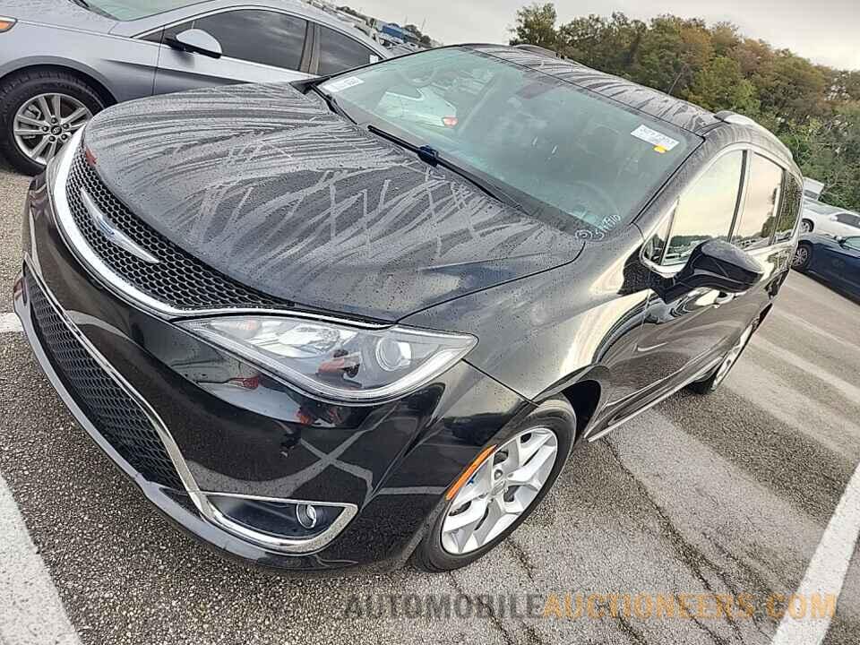 2C4RC1BG1JR204506 Chrysler Pacifica 2018