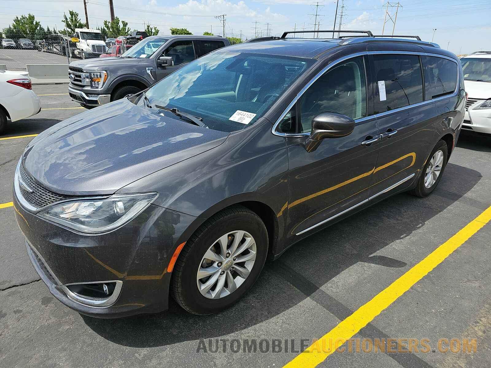 2C4RC1BG1JR278492 Chrysler Pacifica 2018