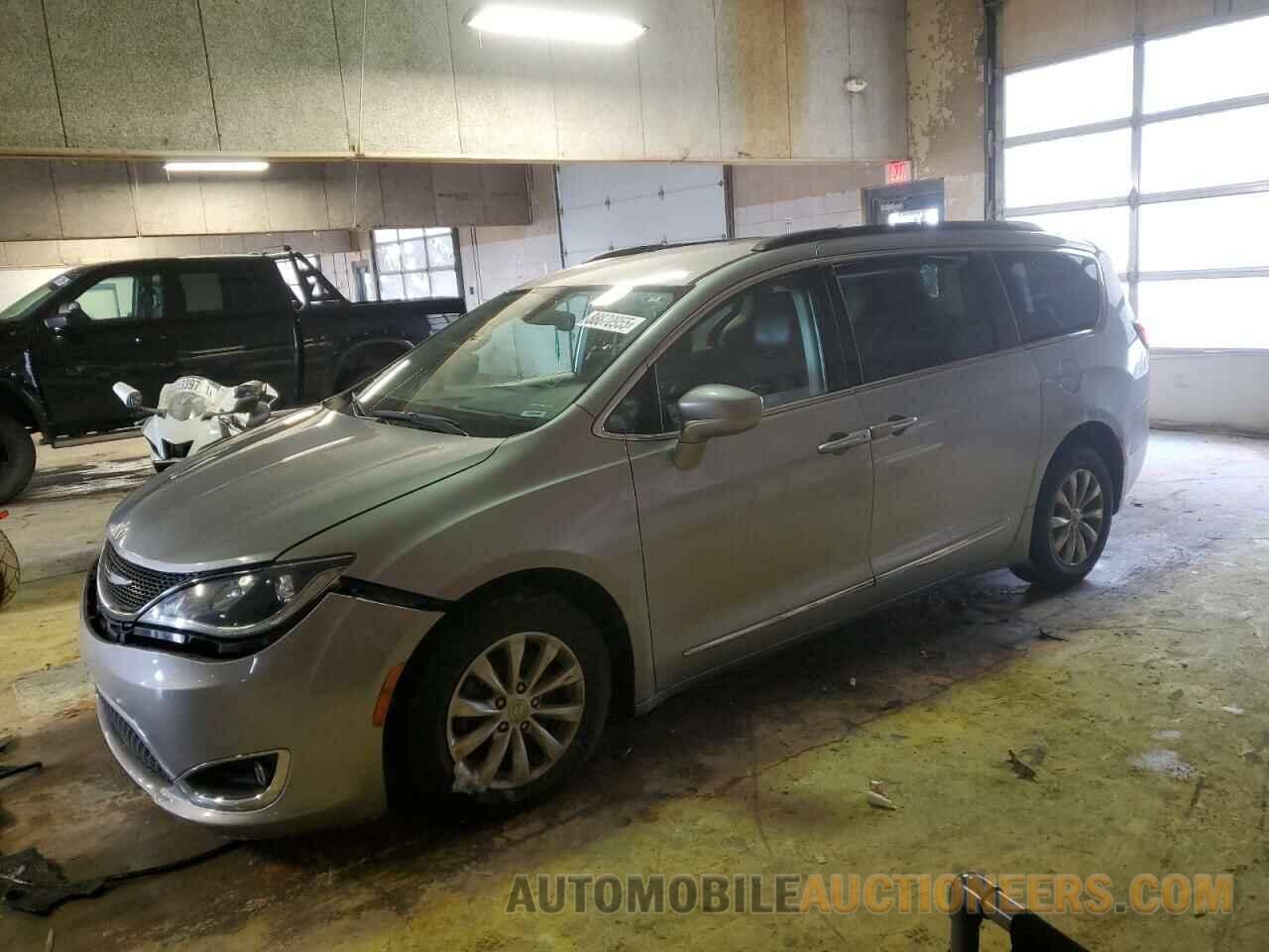 2C4RC1BG2HR613057 CHRYSLER PACIFICA 2017