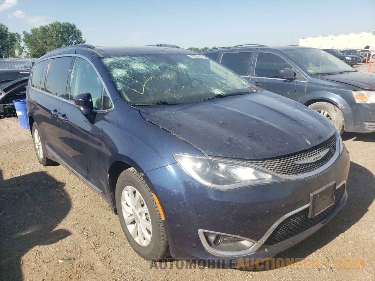 2C4RC1BG2HR733828 CHRYSLER PACIFICA 2017