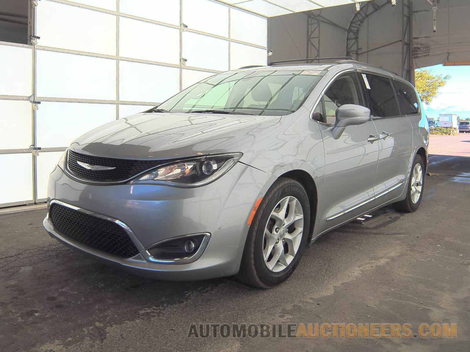 2C4RC1BG2HR820578 Chrysler Pacifica 2017