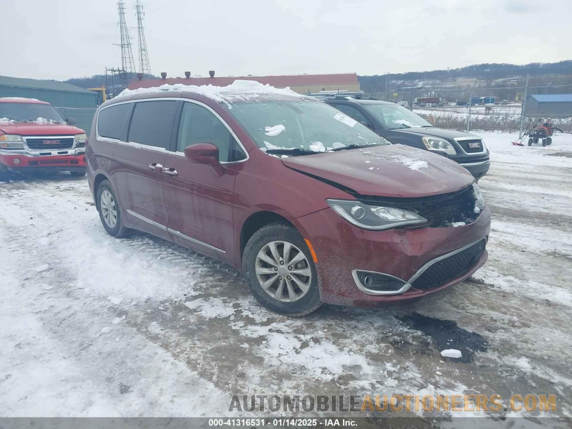 2C4RC1BG2JR131582 CHRYSLER PACIFICA 2018