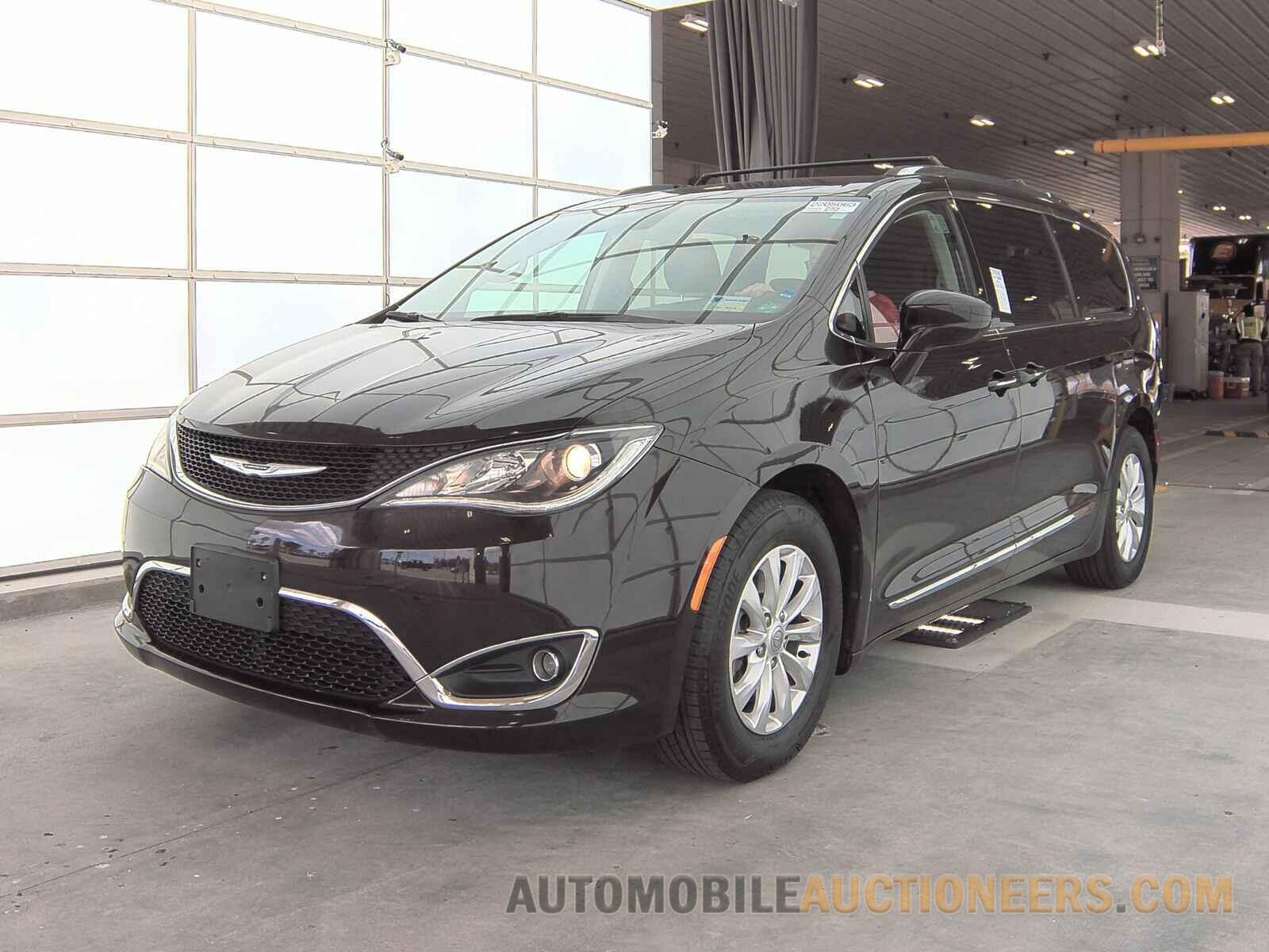 2C4RC1BG2KR532664 Chrysler Pacifica 2019