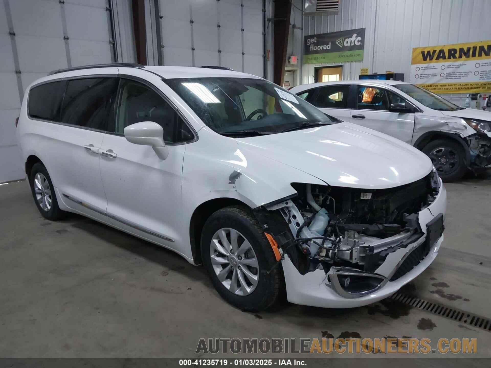 2C4RC1BG3JR210677 CHRYSLER PACIFICA 2018