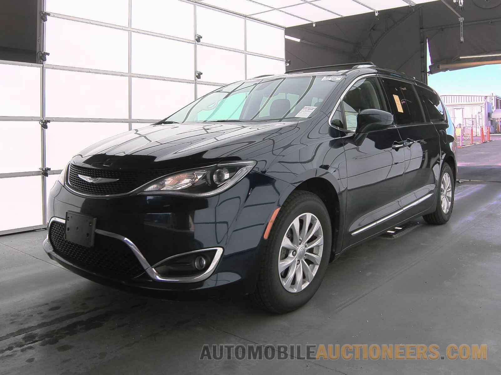 2C4RC1BG3KR570470 Chrysler Pacifica 2019