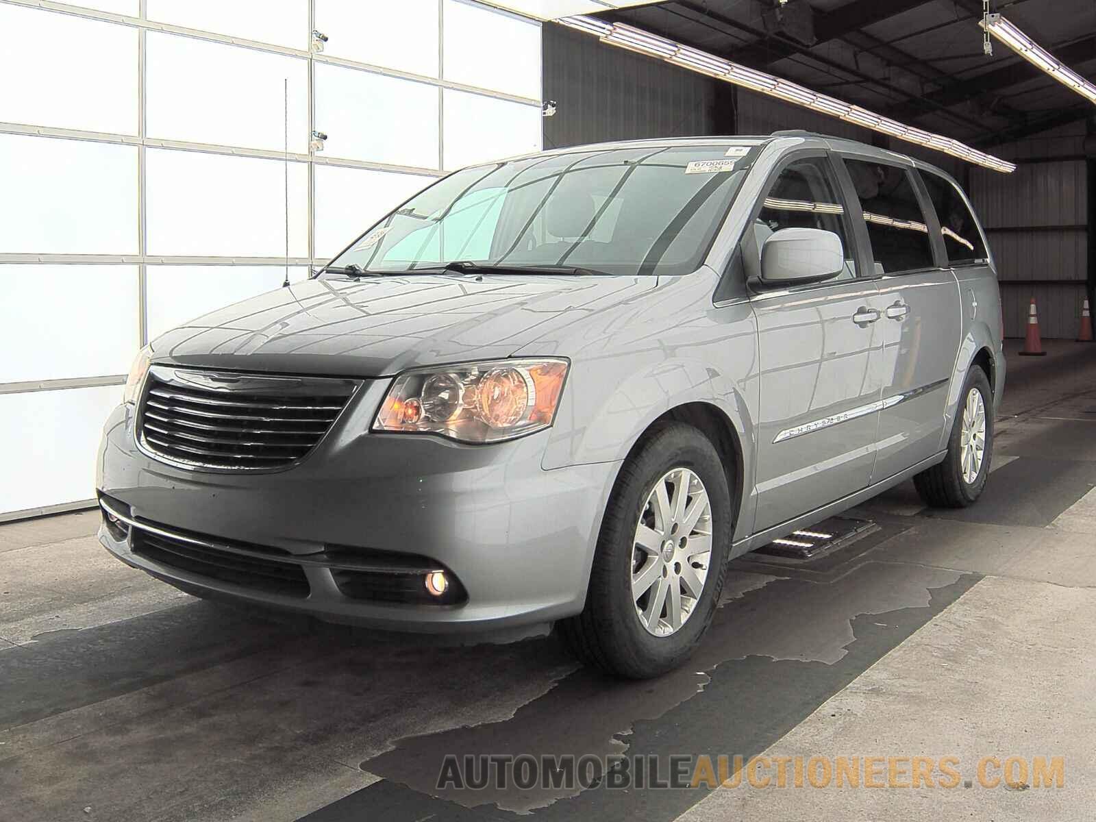 2C4RC1BG5GR298589 Chrysler Town &amp; Country 2016