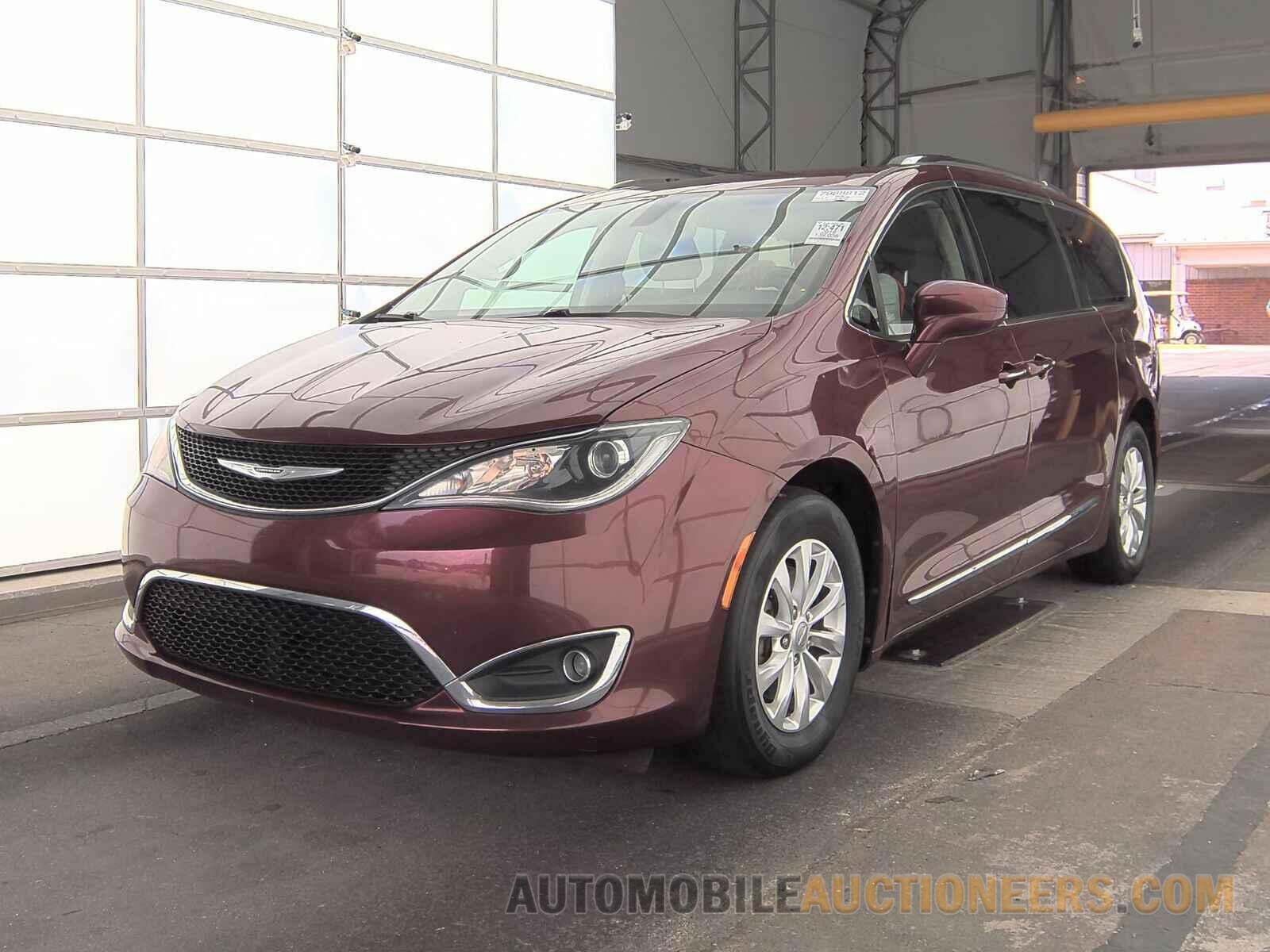 2C4RC1BG5JR113576 Chrysler Pacifica 2018