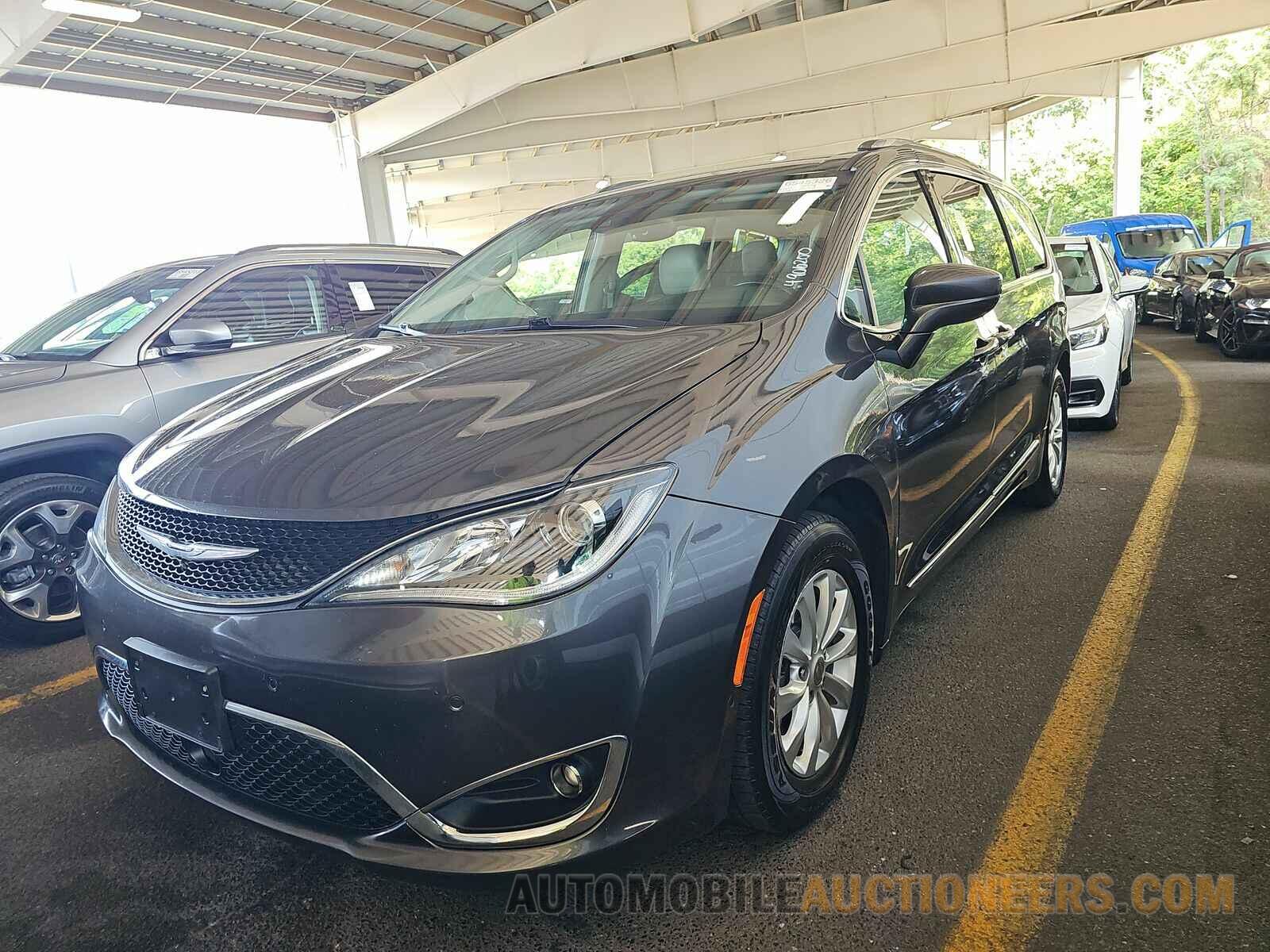 2C4RC1BG5KR655293 Chrysler Pacifica 2019