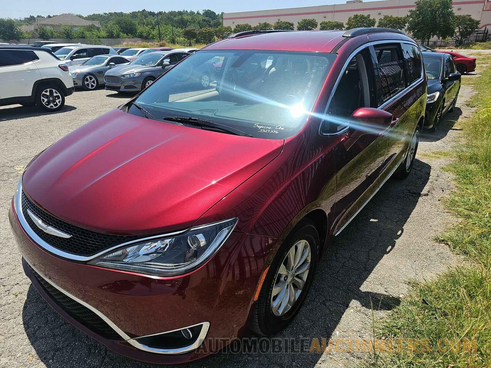 2C4RC1BG6HR654548 Chrysler Pacifica 2017