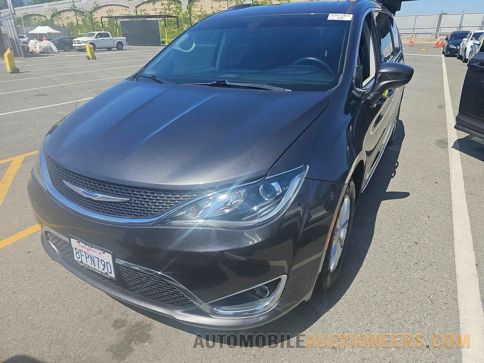 2C4RC1BG6KR596738 Chrysler Pacifica 2019