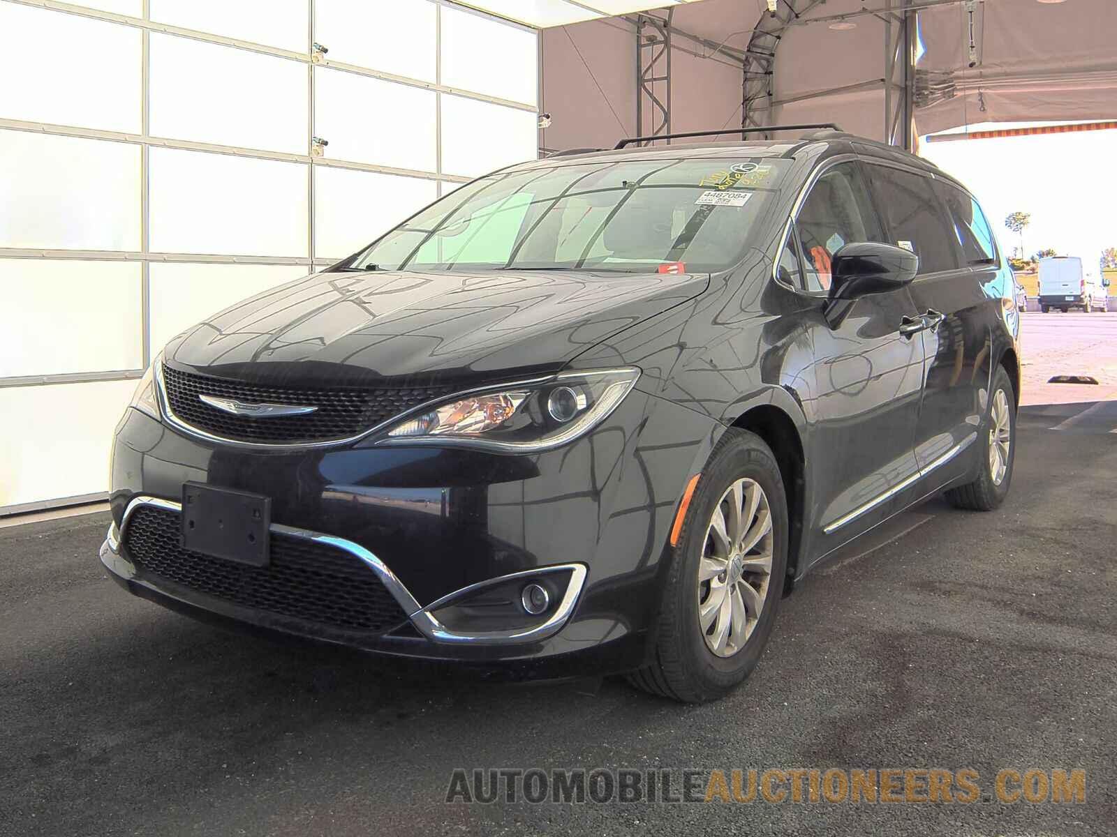 2C4RC1BG7HR503072 Chrysler Pacifica 2017