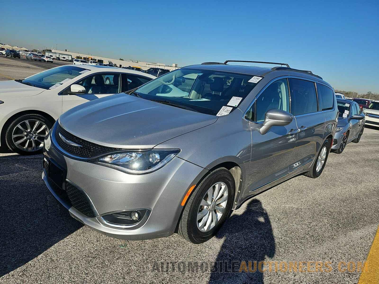 2C4RC1BG7HR552031 Chrysler Pacifica 2017