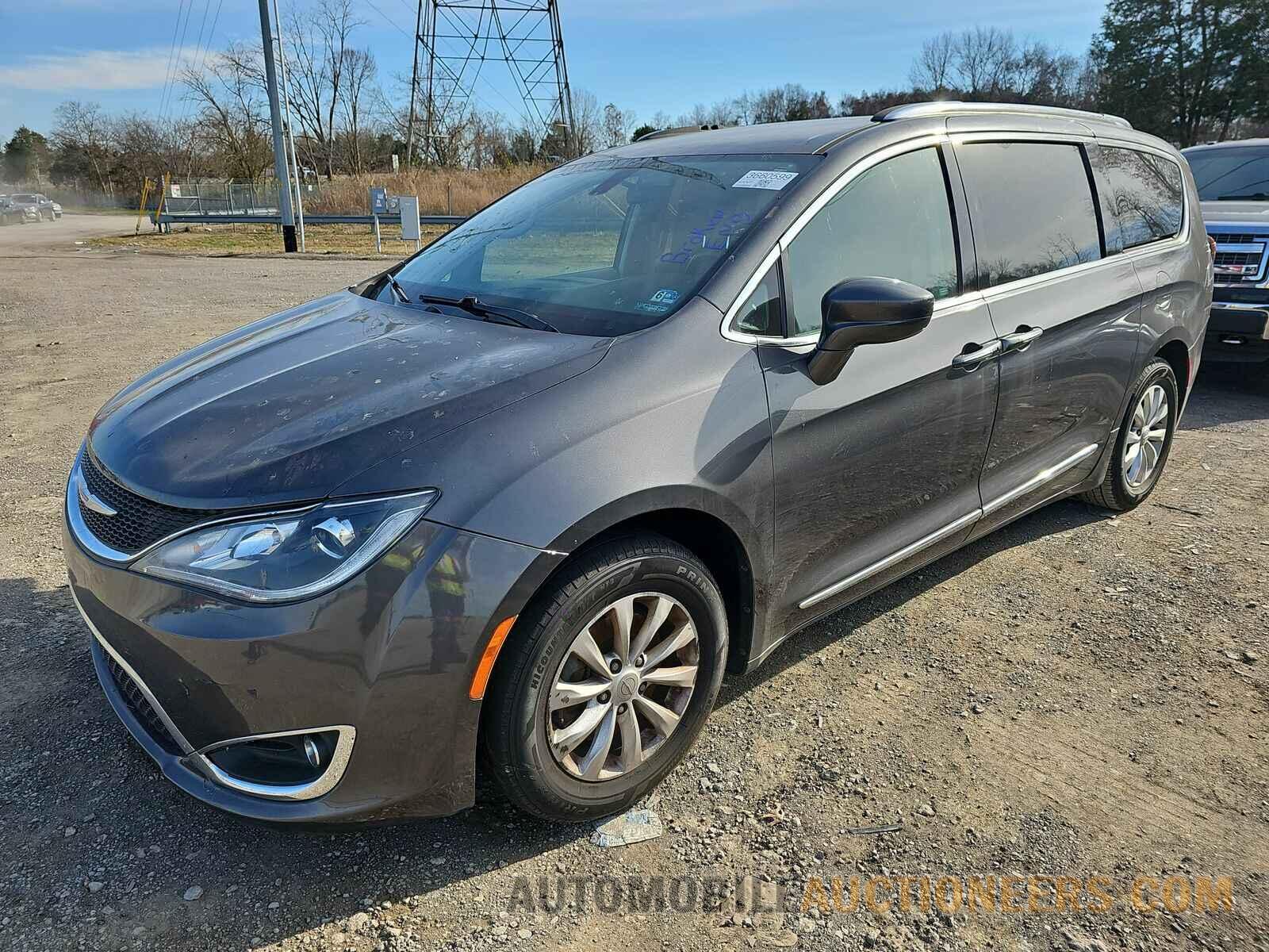 2C4RC1BG7JR331289 Chrysler Pacifica 2018