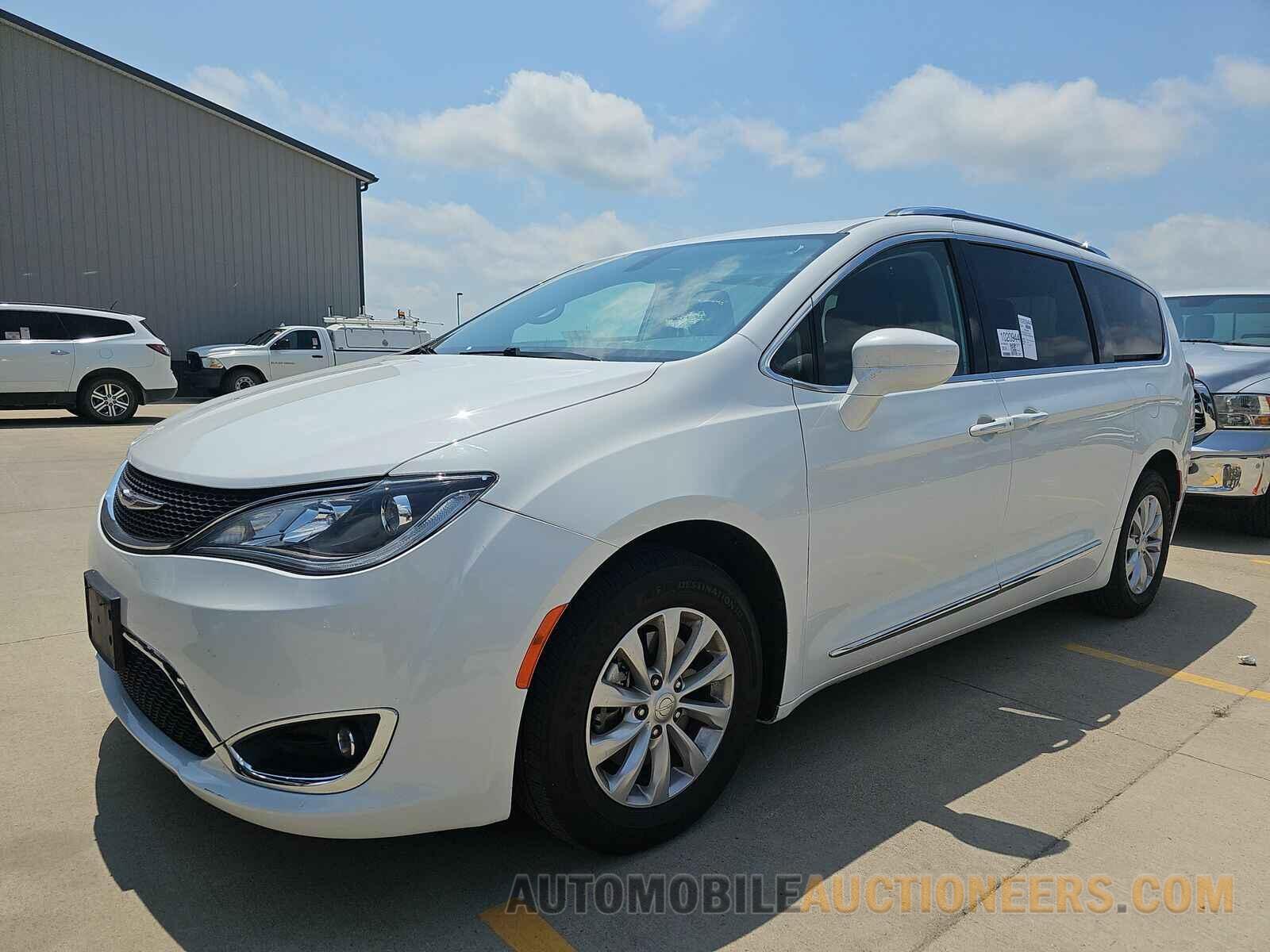 2C4RC1BG7KR651536 Chrysler Pacifica 2019