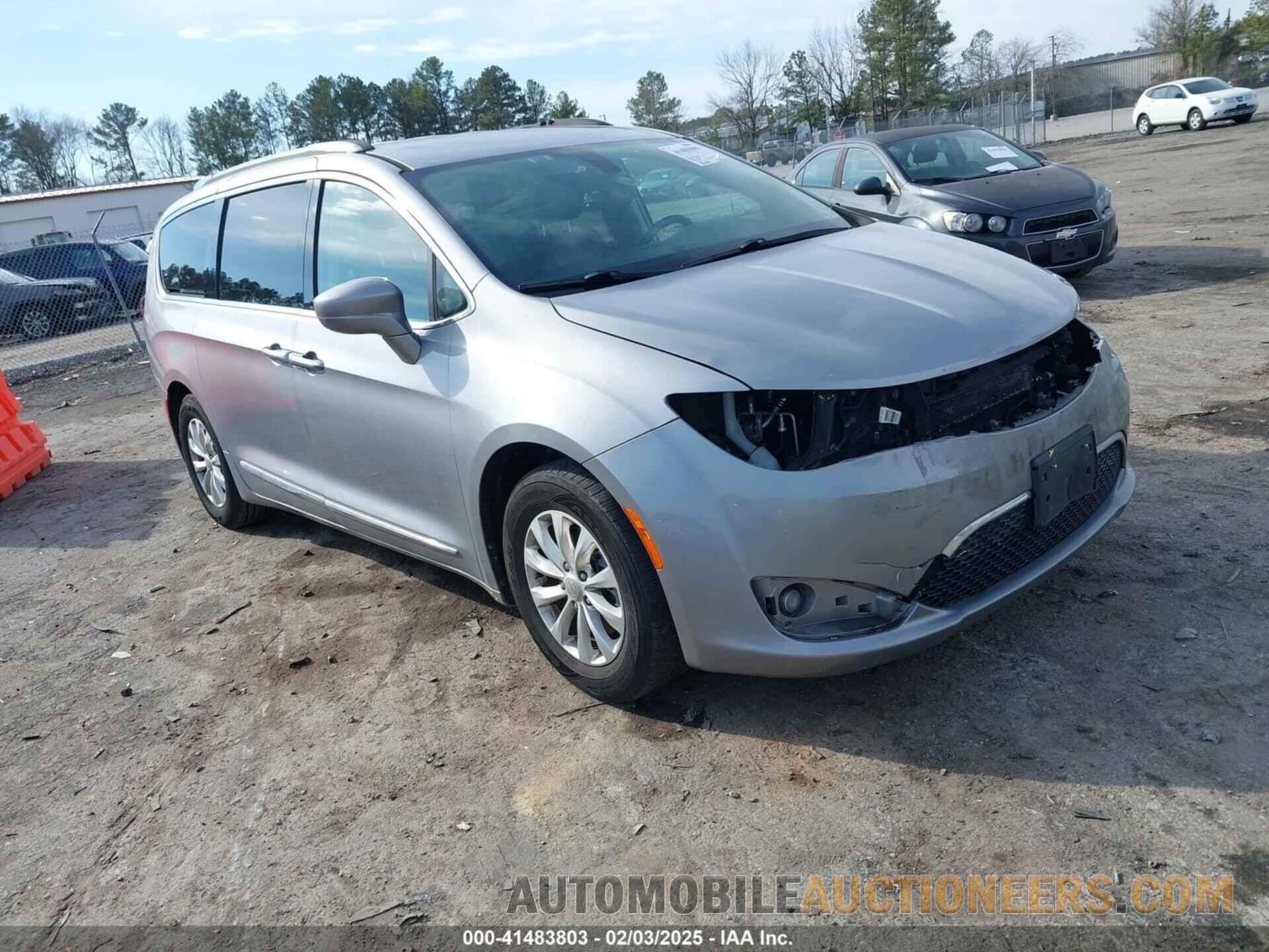 2C4RC1BG9JR290695 CHRYSLER PACIFICA 2018