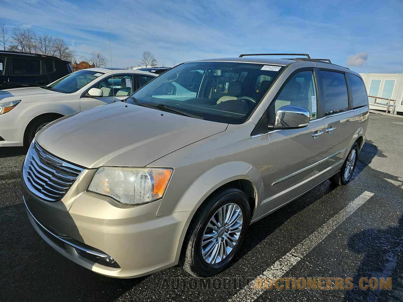 2C4RC1CG7FR573571 Chrysler Town &amp; Country 2015