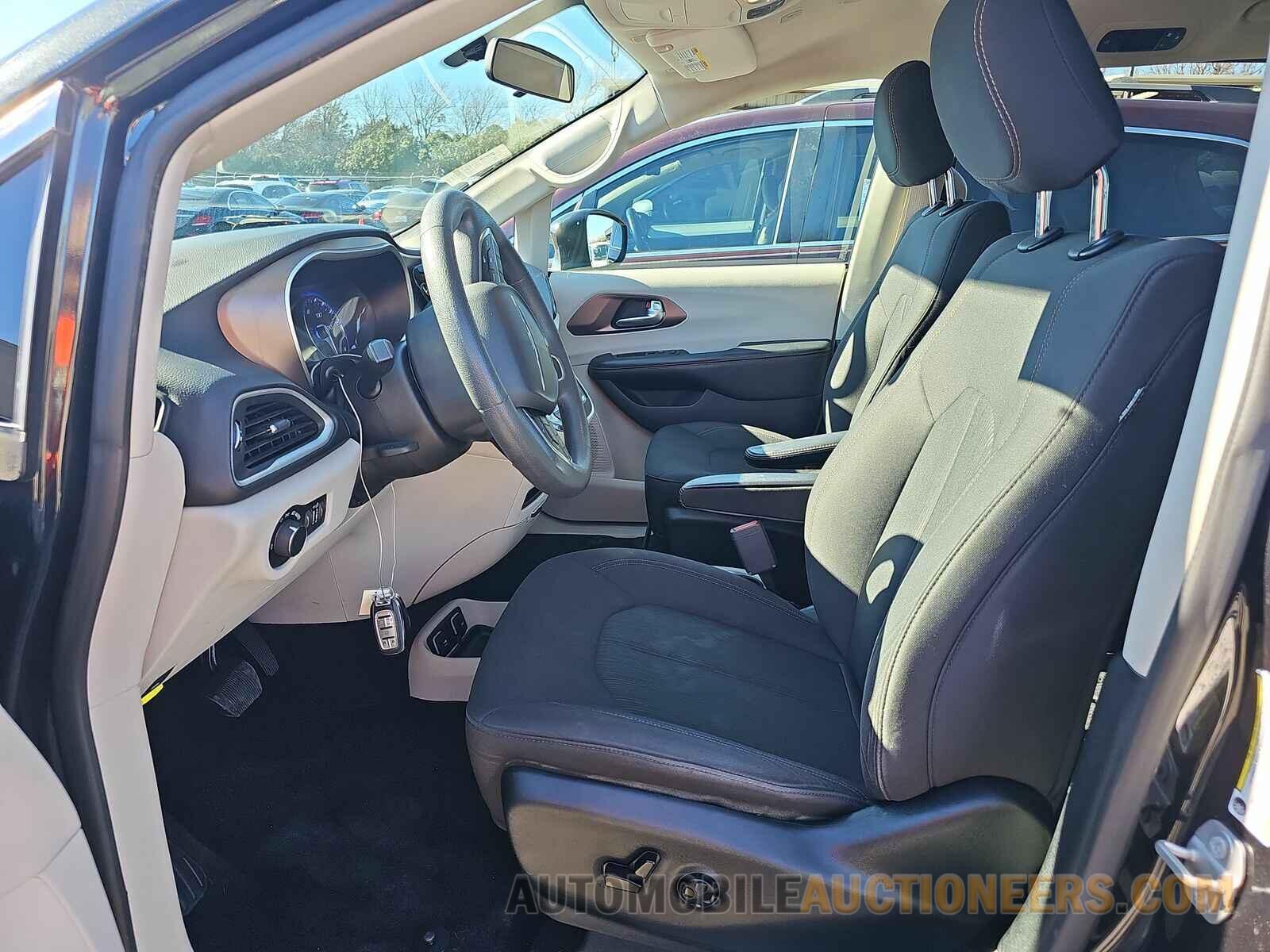 2C4RC1DG4JR314737 Chrysler Pacifica 2018