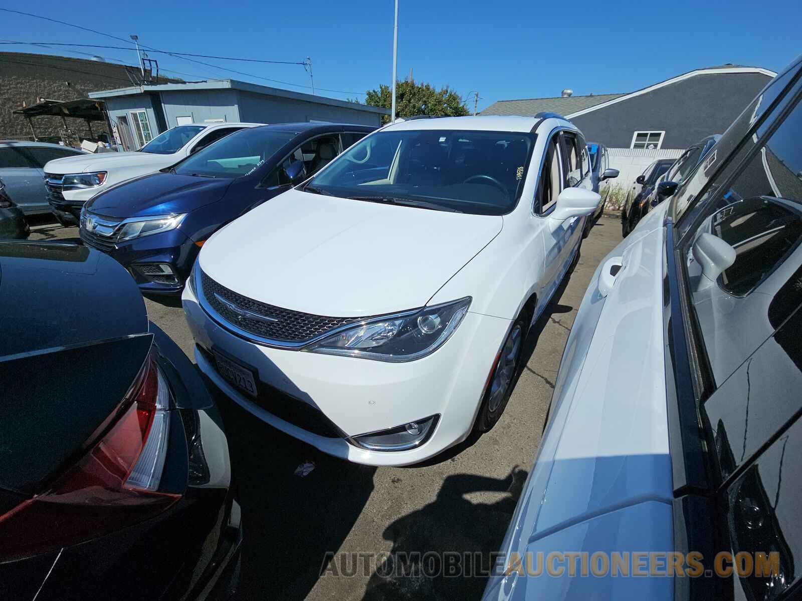 2C4RC1EG0HR634033 Chrysler Pacifica 2017