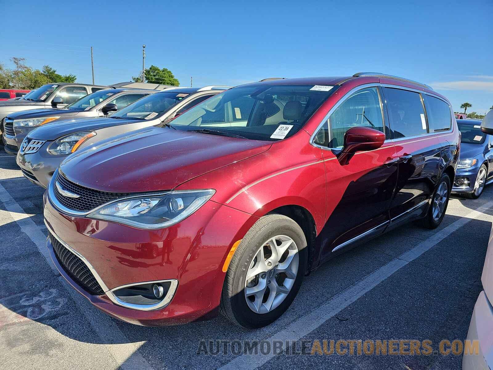 2C4RC1EG0HR660003 Chrysler Pacifica 2017