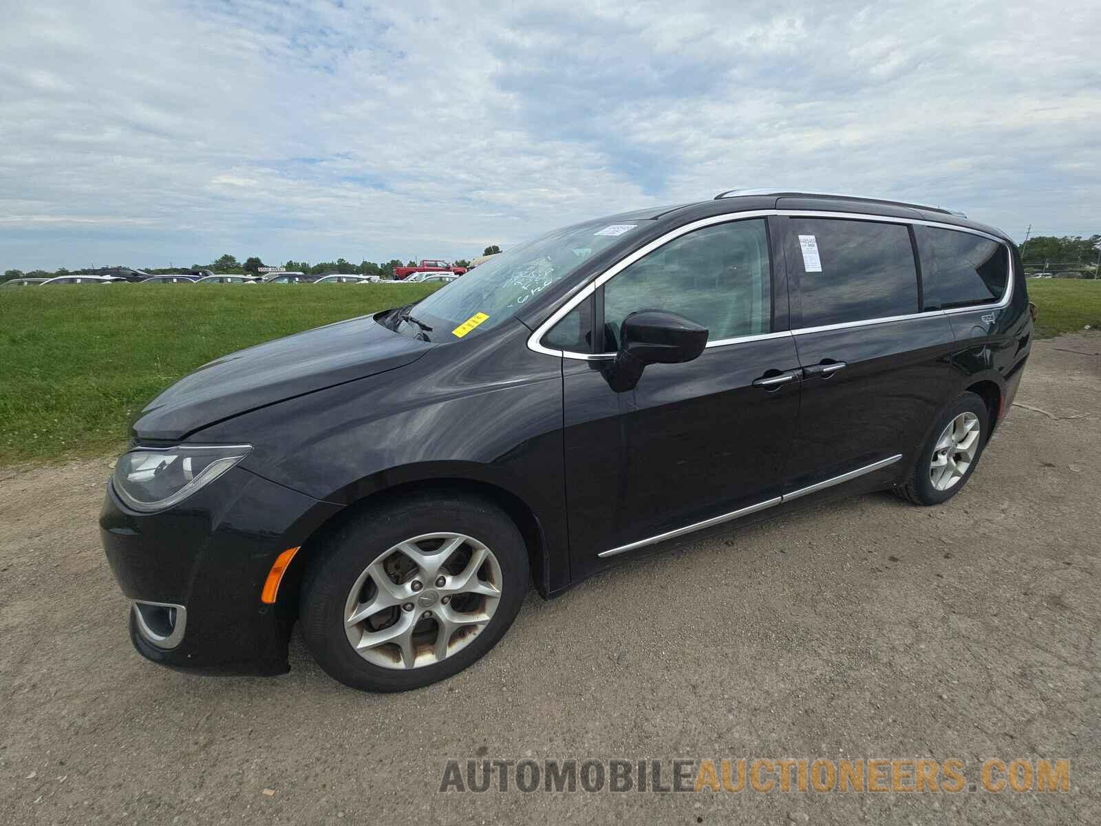 2C4RC1EG8HR506381 Chrysler Pacifica 2017