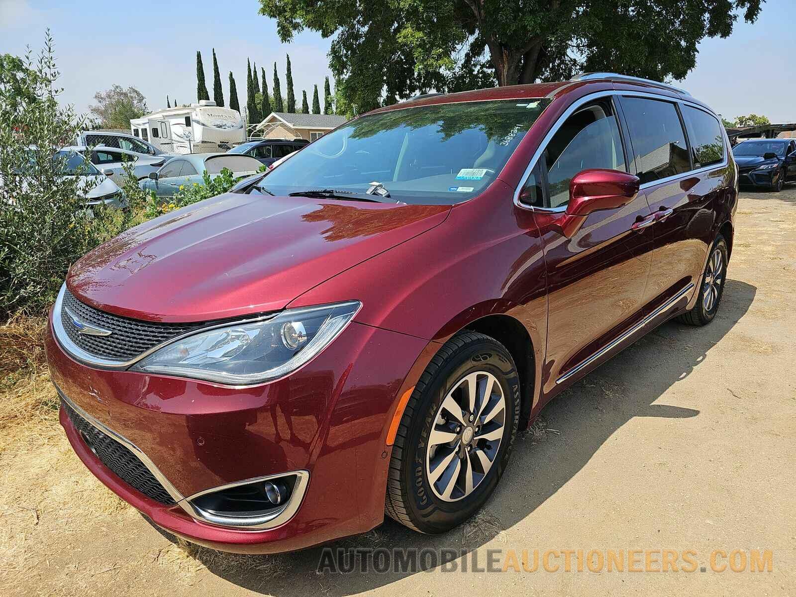 2C4RC1EG8LR135926 Chrysler Pacifica 2020