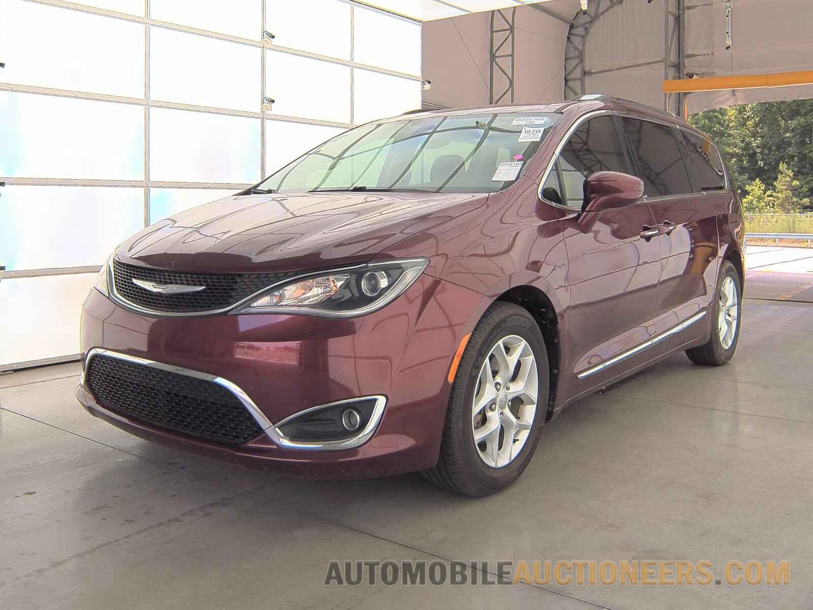 2C4RC1EGXJR121863 Chrysler Pacifica 2018