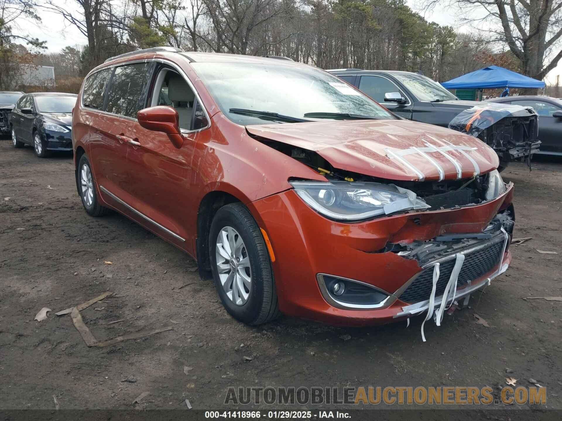 2C4RC1EGXJR235703 CHRYSLER PACIFICA 2018